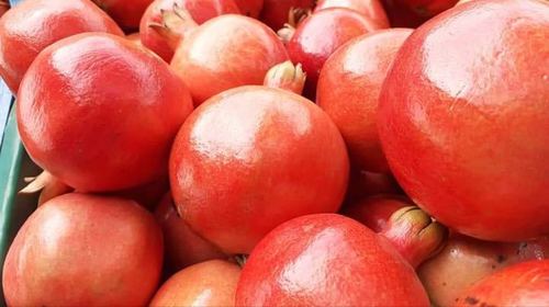 Red Pomegranate Export Quality