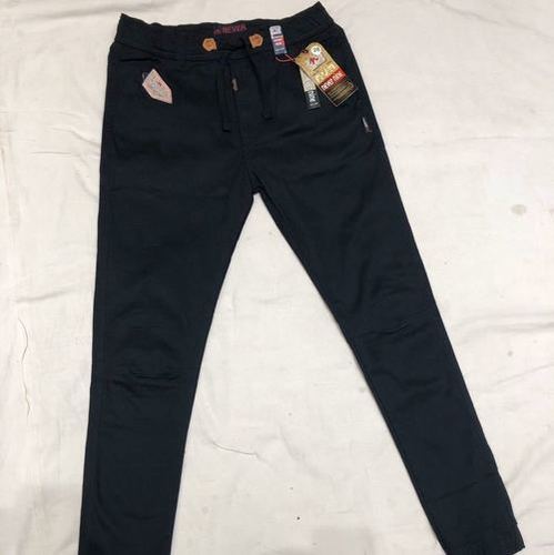 Black Color Cargo Pant