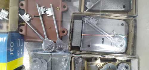 Galvanized Heavy Duty Door Lock