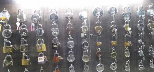 Robust Design Pad Lock