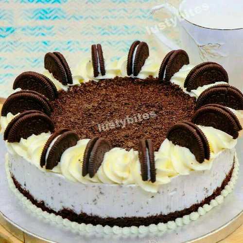 Crazy Oreo Chocolate Cake