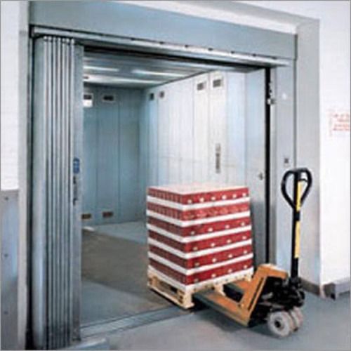 Industrial Heavy Duty Goods Lift  Load Capacity: 10000 Kg  Kilograms (Kg)