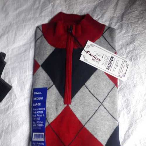 Various Colors Are Available Designer Winter Sweater For Mens