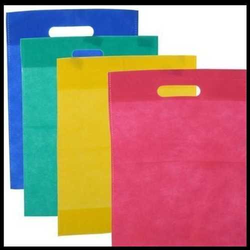 Non Woven Carry Bag Bag Size: Various Sizes Available