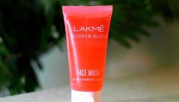 Lakme Face Mask