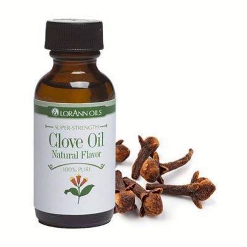 100% Pure Organic And Natural Flavor Clove Oil