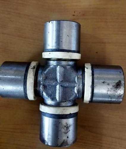 Long Life Universal Joint Cross