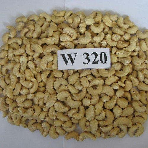 W320 Grade Cashew Nuts