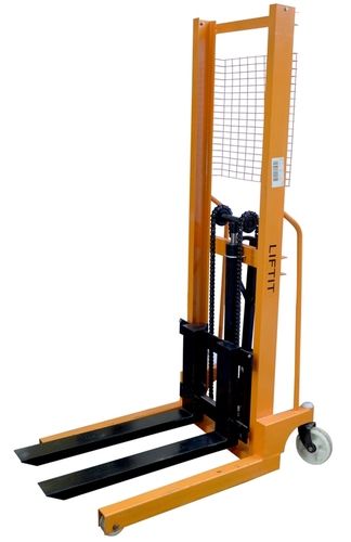 Hydraulic Stacker Lifting Capacity: 1000-1500 Long Ton