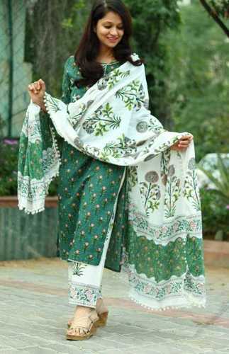 क्विक ड्राई लेडीज़ कॉटन और रेयॉन कुर्ती