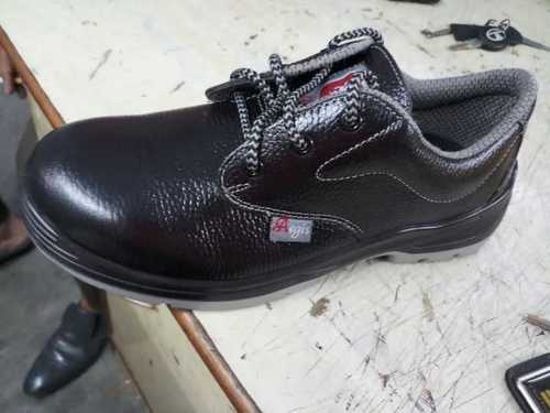 Black Mens Safety Shoes Heel Size: Medium