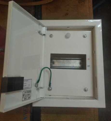 Dust Proof 4 Pole Mcb Box