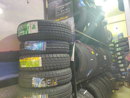 Heavy Duty Tubeless Tyres