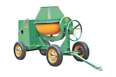 Semi Automatic Concrete Mixing Machines For Construction Use With Heavy Duty Capacity: 480-560 Liter/Day