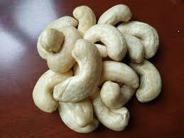 White/ Creamy White Natural Color Cashew Nuts