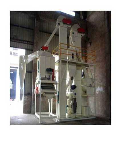 Low Noice Semi Automatic Cattle Feed Machine