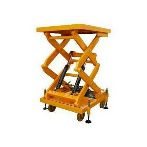 Polished Finish Body Heavy Material Hydraulic Lift Table