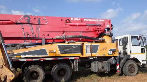 Putzmeister Concrete Boom Placer