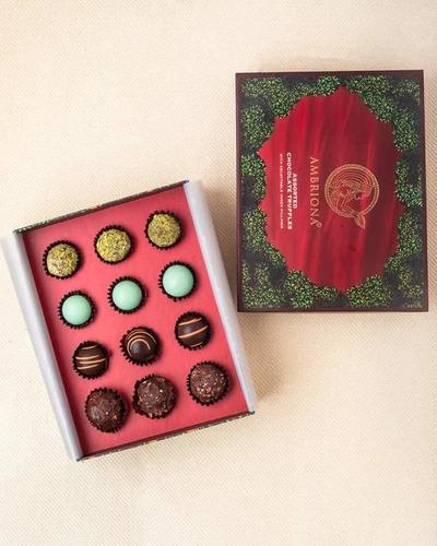 Assorted Truffles Christmas Gift Box Size: 9X9X3