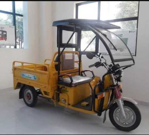 Eco Friendly Electric Rickshaw Size: Customized