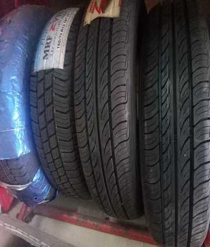 Black Three Wheeler Tyres