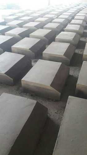 Solid Block Concrete Kerb Stone Size: Customized