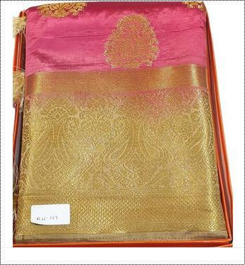 Exquisite Design Handloom Silk Saree