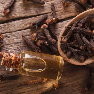 100% Natural Aromatic Clove Bud Essential Oil