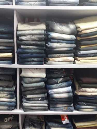 Various Colors Available Skin Friendly Men Jeans