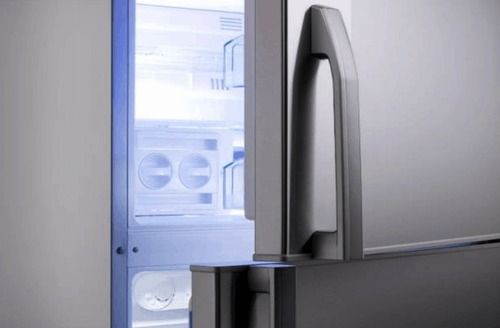 Refrigerator Pu Door