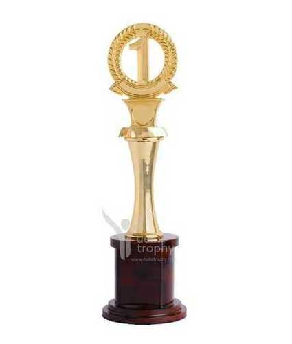 Metal Trophies With Attractive Pattern Size: Custom