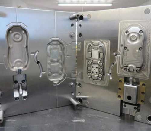 Industrial Die And Mould - Aluminum Steel Die Casting, Silver Mirror Polished | Die Head, Punching Process, 1 Year Warranty