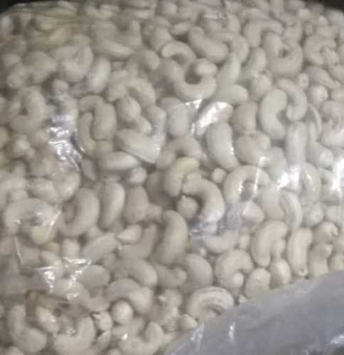 Cream Organic Dried Cashew Kernel