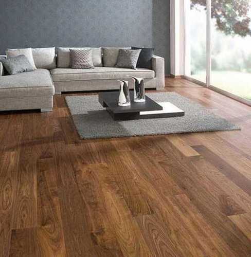 Anti Slip Laminated Wooden Flooring at Price 110 INR/Square Foot ...