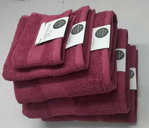 Maroon Color Bath Plain Towels Age Group: Children