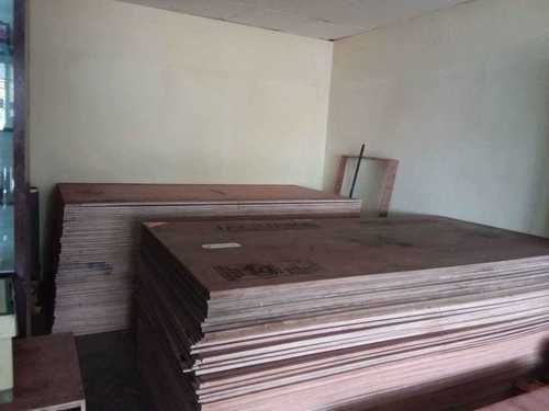 Anti Cracking Solid Brown Greenply Plywood