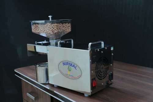 Automatic Nirmal Oil Making Machine 