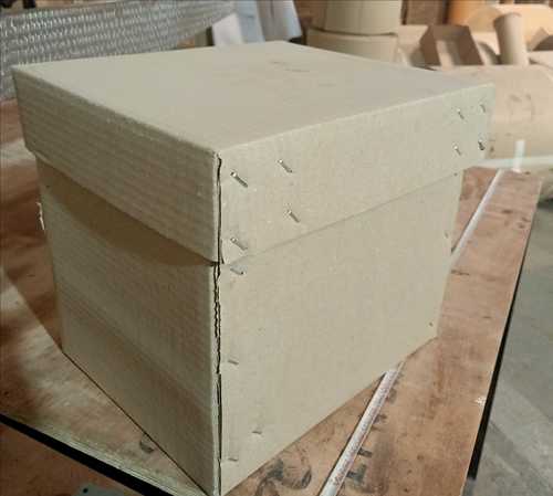 White Brown Color Corrugated Box