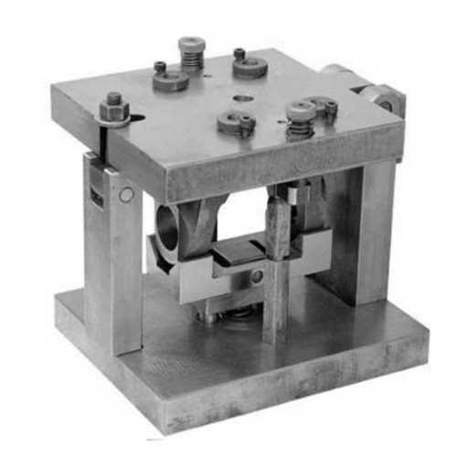 Mild Steel Jigs And Fixtures - Steel Material, Square Die Head, Grey Color | Easy To Install, High Strength, Rust Resistance, Long Life Durability