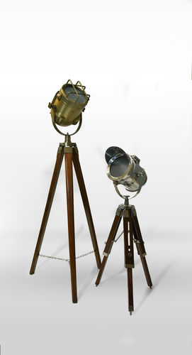 Long Lasting Tripod Lamp