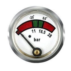 Alloy Steel Commercial Pressure Gauge Accuracy: 99.5  %