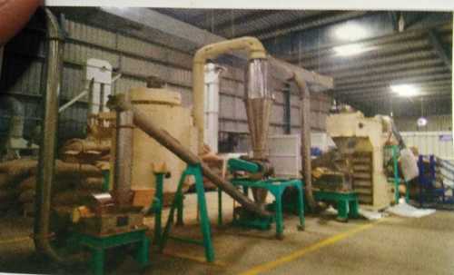 Semi Automatic Jaggery Powder Plant