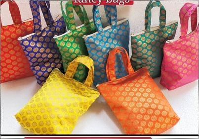 Biodegradable Silk Brocade Thamboolam Bag