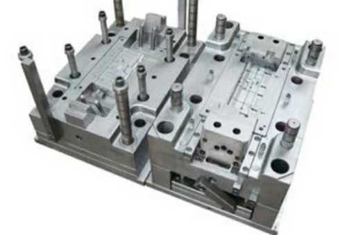 Multi Cavity Injection Moulds