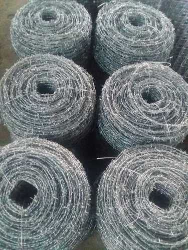 Silver Barbed Wire Mesh For Industrial Safety