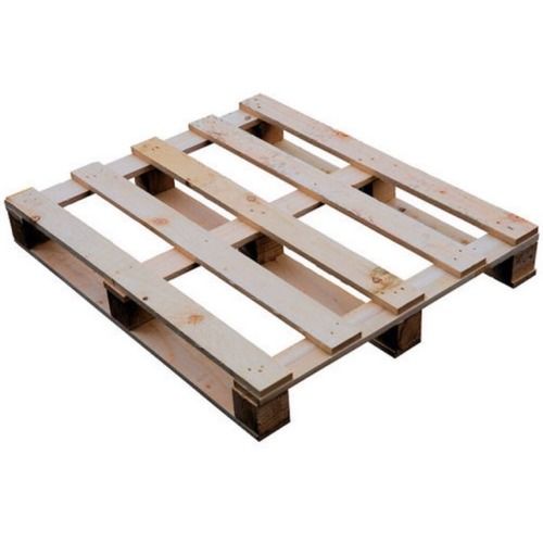 Light Brown Four Way Industrial Wooden Pallets 