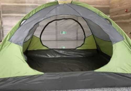 Plain Polyester Mountain Tent, Capacity: 4-6 Person