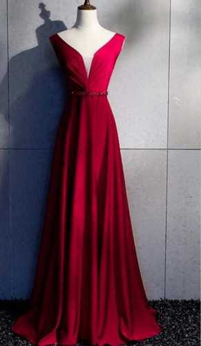 Red Ladies Evening Party Wear Gown 