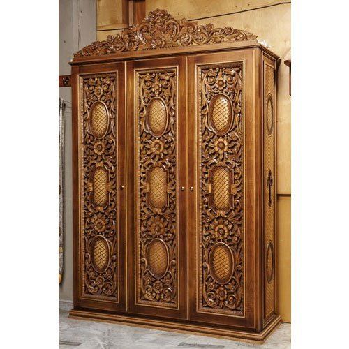 Custom Wooden Carved Almirah With 3 Doors