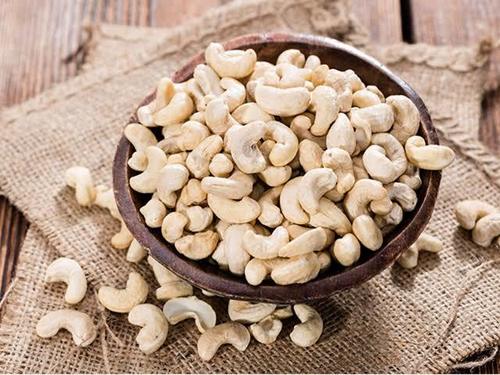 Natural White Cashew Nut